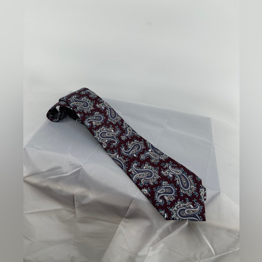 Vintage Christian Dior Paisley Italy Silk Necktie Maroon Blue